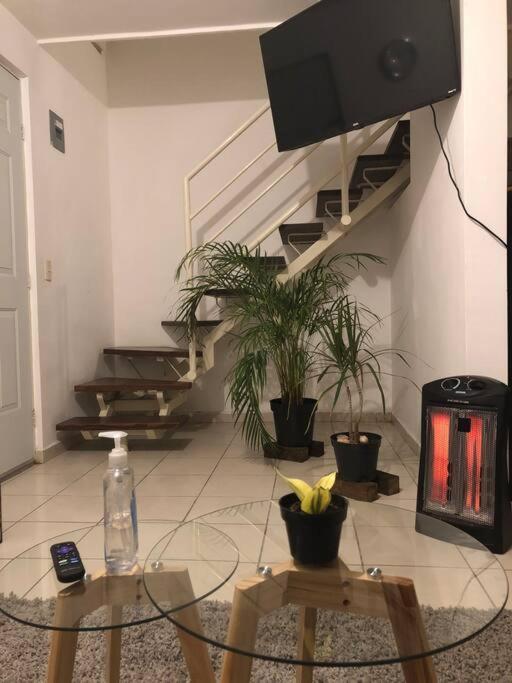 Comfortable And Private House 2 Bedrooms Wifi Parking Free Monterrey Zewnętrze zdjęcie