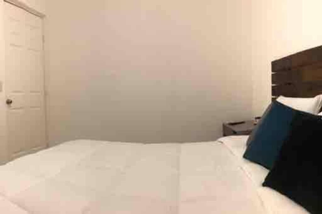 Comfortable And Private House 2 Bedrooms Wifi Parking Free Monterrey Zewnętrze zdjęcie