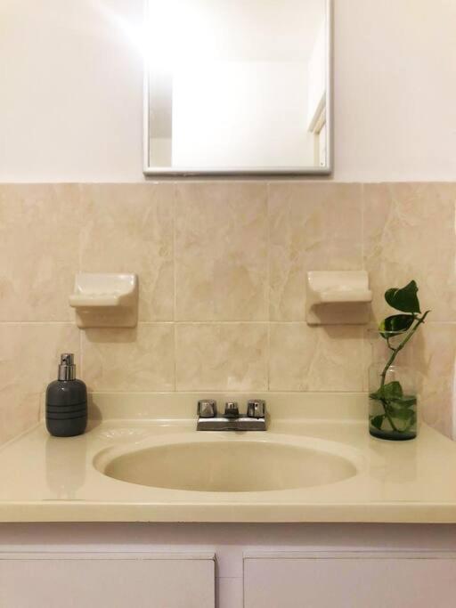 Comfortable And Private House 2 Bedrooms Wifi Parking Free Monterrey Zewnętrze zdjęcie